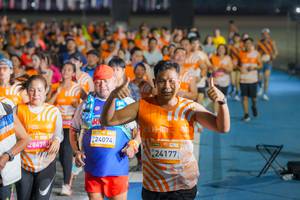 BIB: 28478, 24074, 24177
                            <button type="button" onclick="openModal(22825903)" class="btn btn-primary btn-sm float-right btn-popup" data-toggle="modal" data-target=".modal-high-quality">
                        <i class="fas fa-shopping-cart"></i> Add to Cart
                    </button>
                                            <button type="button" onclick="isThisMe(22825903, true)" class="btn btn-success btn-sm float-right btn-popup btn-isme hidden" data-toggle="tooltip" data-placement="bottom" title="นี่คือรูปของคุณใช่ไหม คลิกที่นี่เพื่อเอาเข้าอัลบั้ม">
                        <i class="fas fa-plus"></i> Add to album
                    </button>
                    <button type="button" onclick="isThisMe(22825903, false)" class="btn btn-warning btn-sm float-right btn-popup btn-isnotme hidden">
                        <i class="fas fa-ban"></i> Remove from album
                    </button>